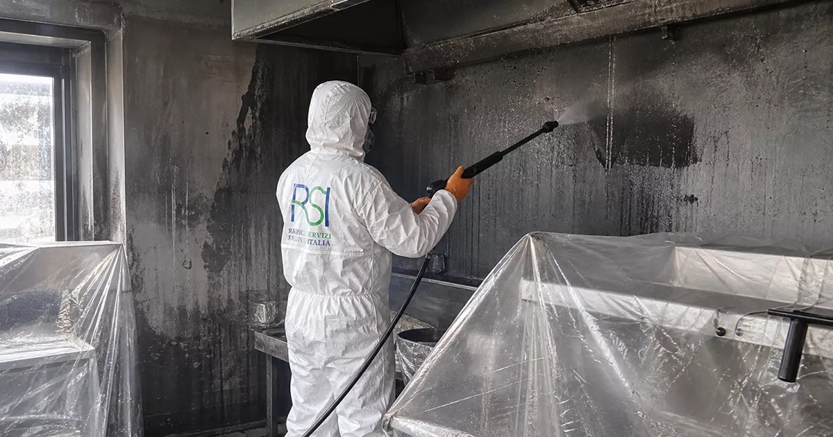 Pulizia post incendio a Genova — Rapida Servizi Italia